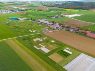 Circa 100 Kulturen und 520 Sorten werden auf Demoparzellen gezeigt. Foto: Henrik M&uuml;ller (27.04.2023)